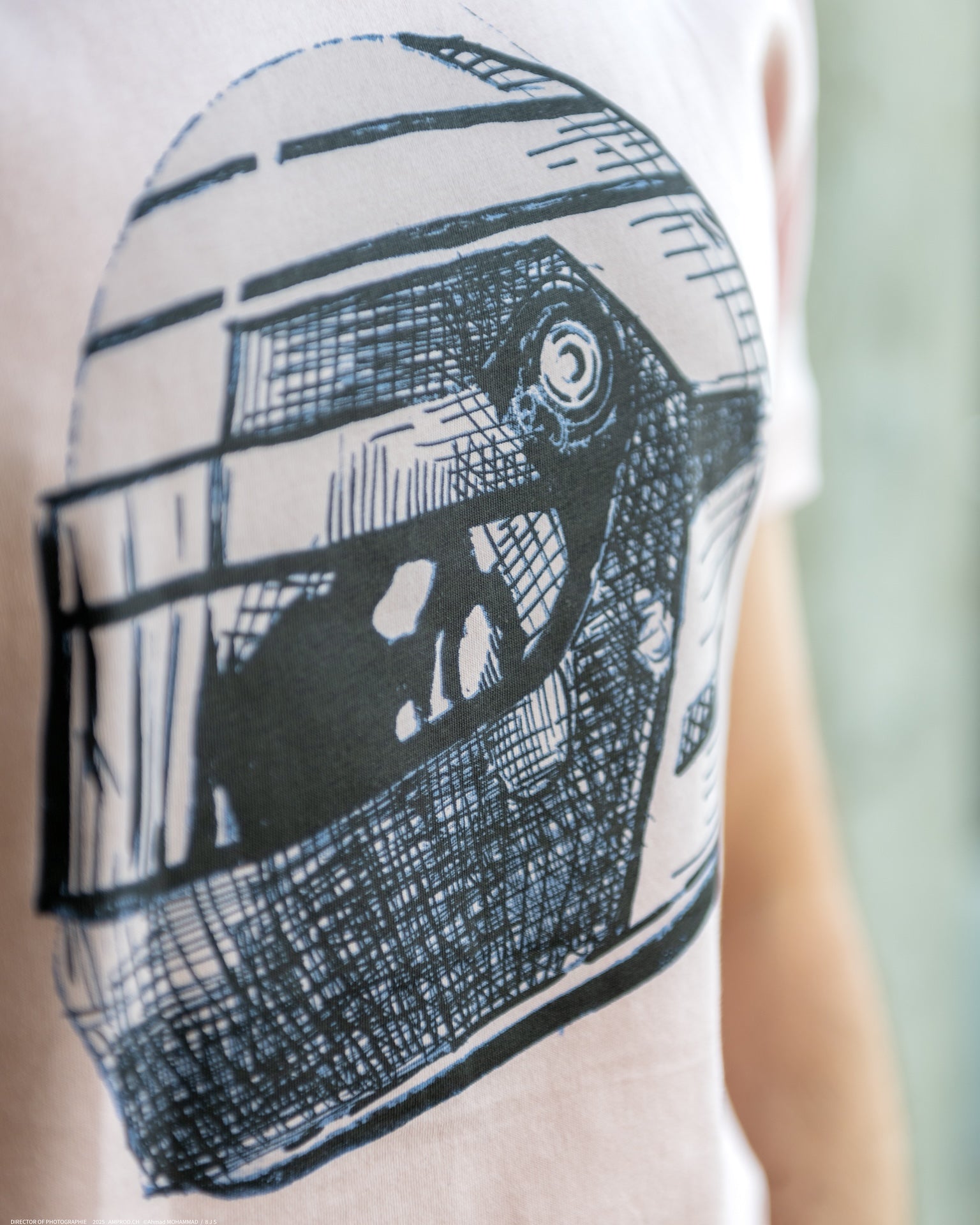 Helmet T-shirt - 8JS