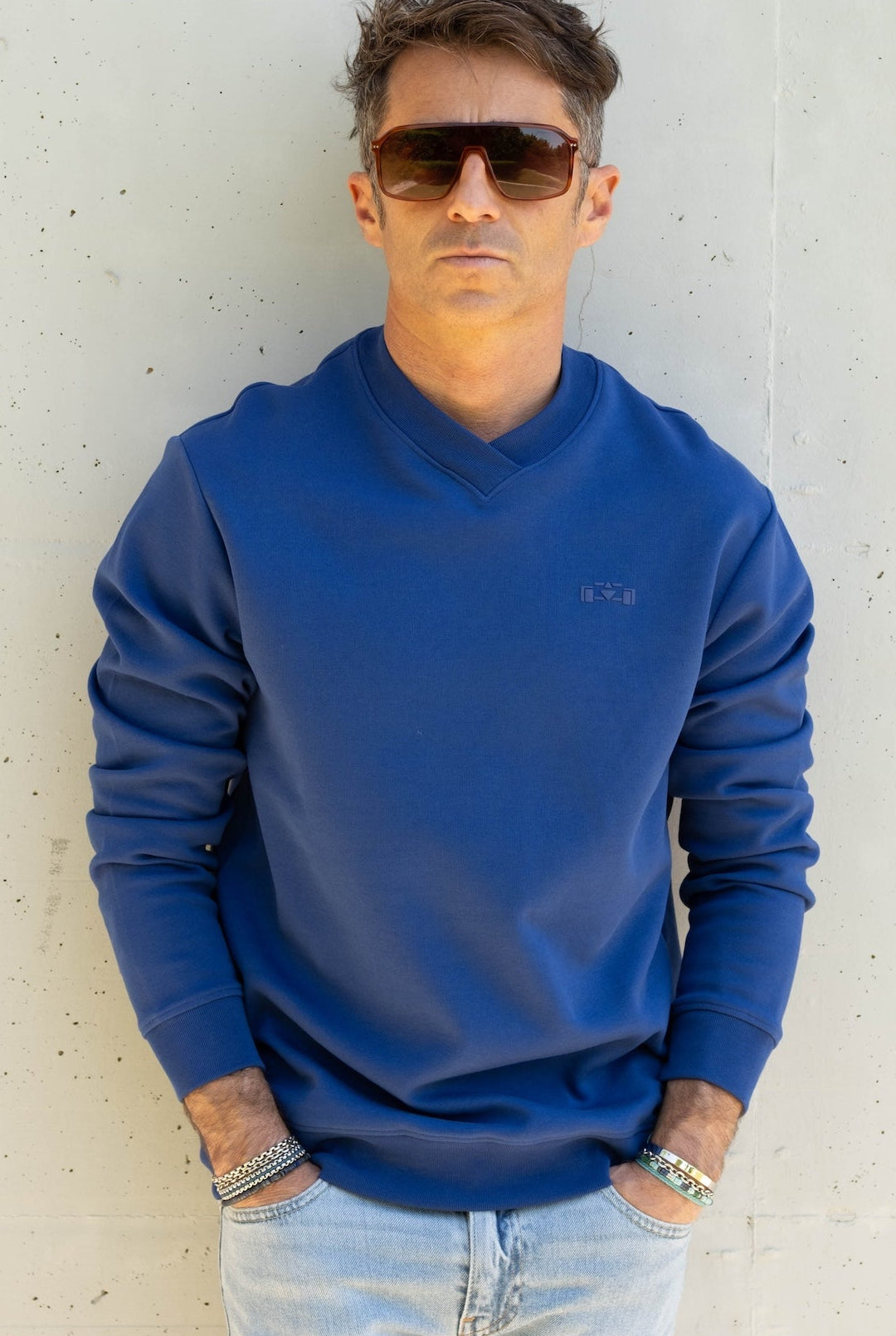 8JS V-neck Sweatshirt - 8JS