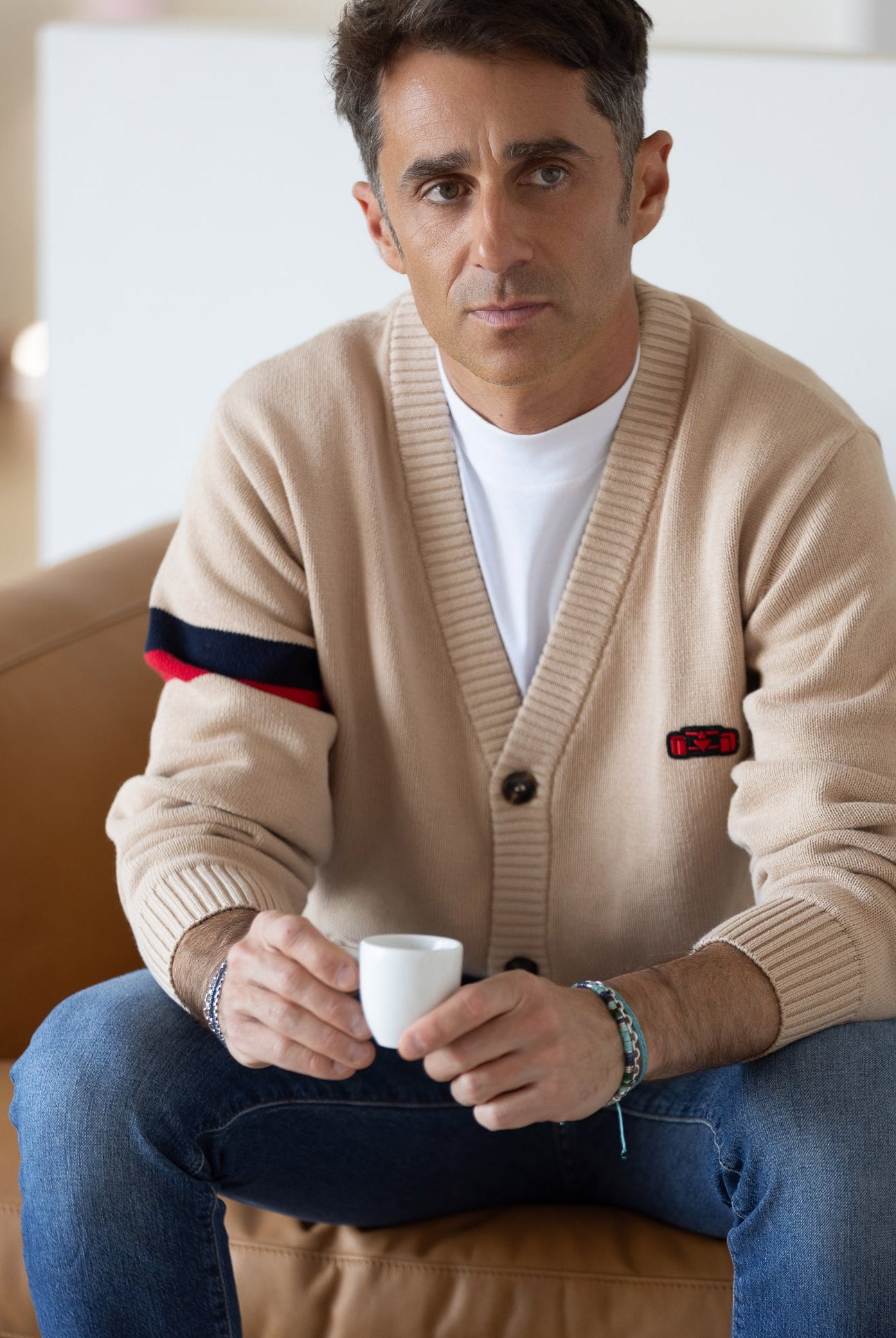 V-neck Knitting Cardigan - 8JS