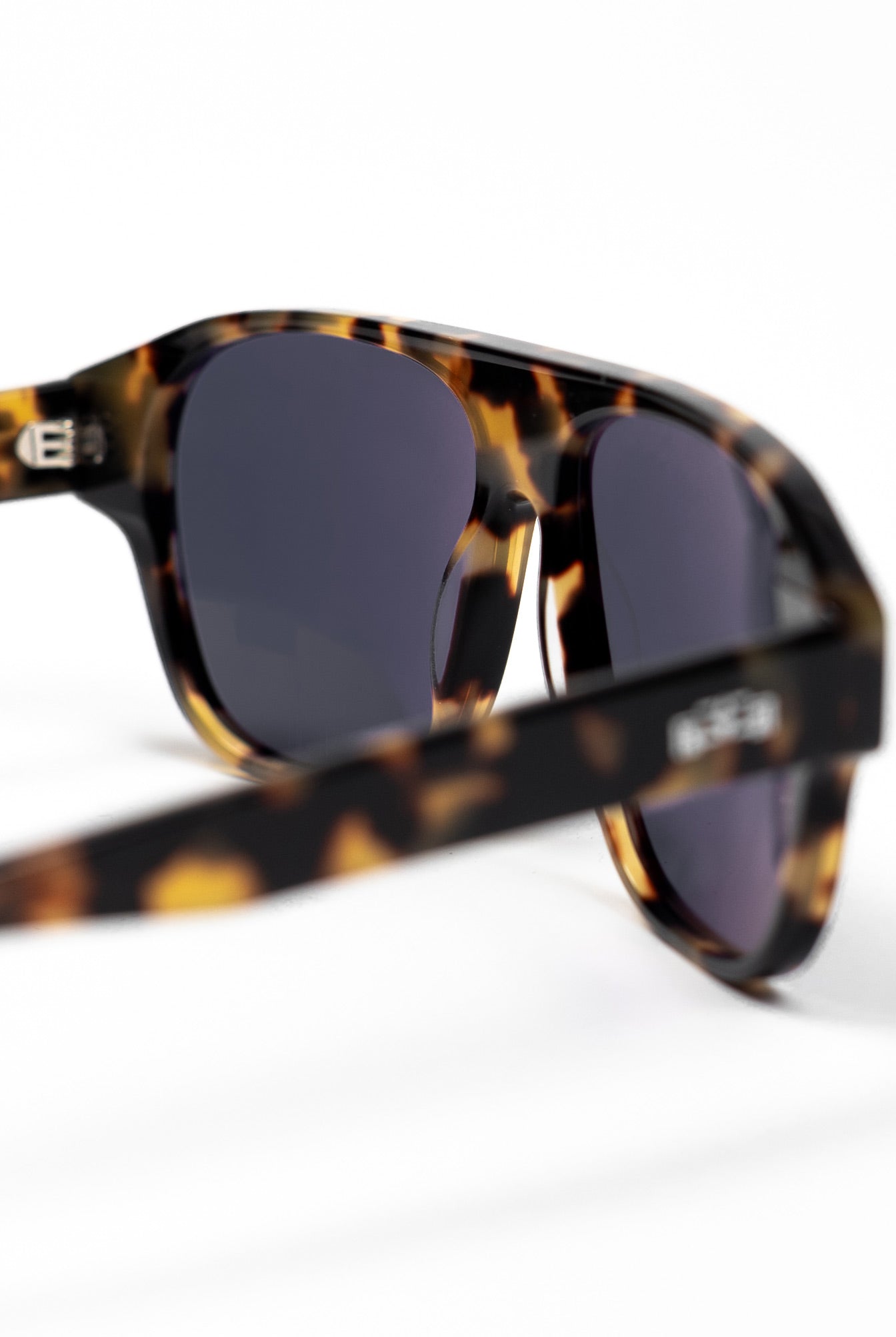 Tobacco Casino Sunglasses - 8JS