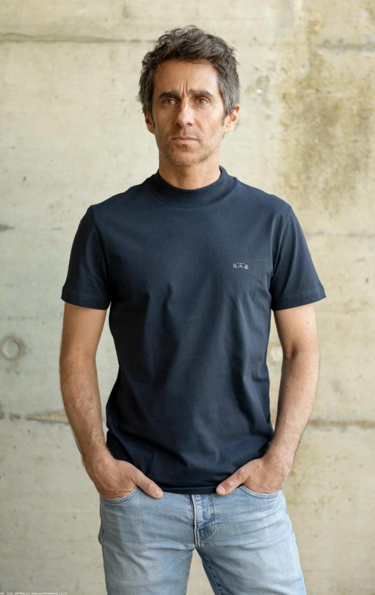 Mock Neck T-shirt - 8JS