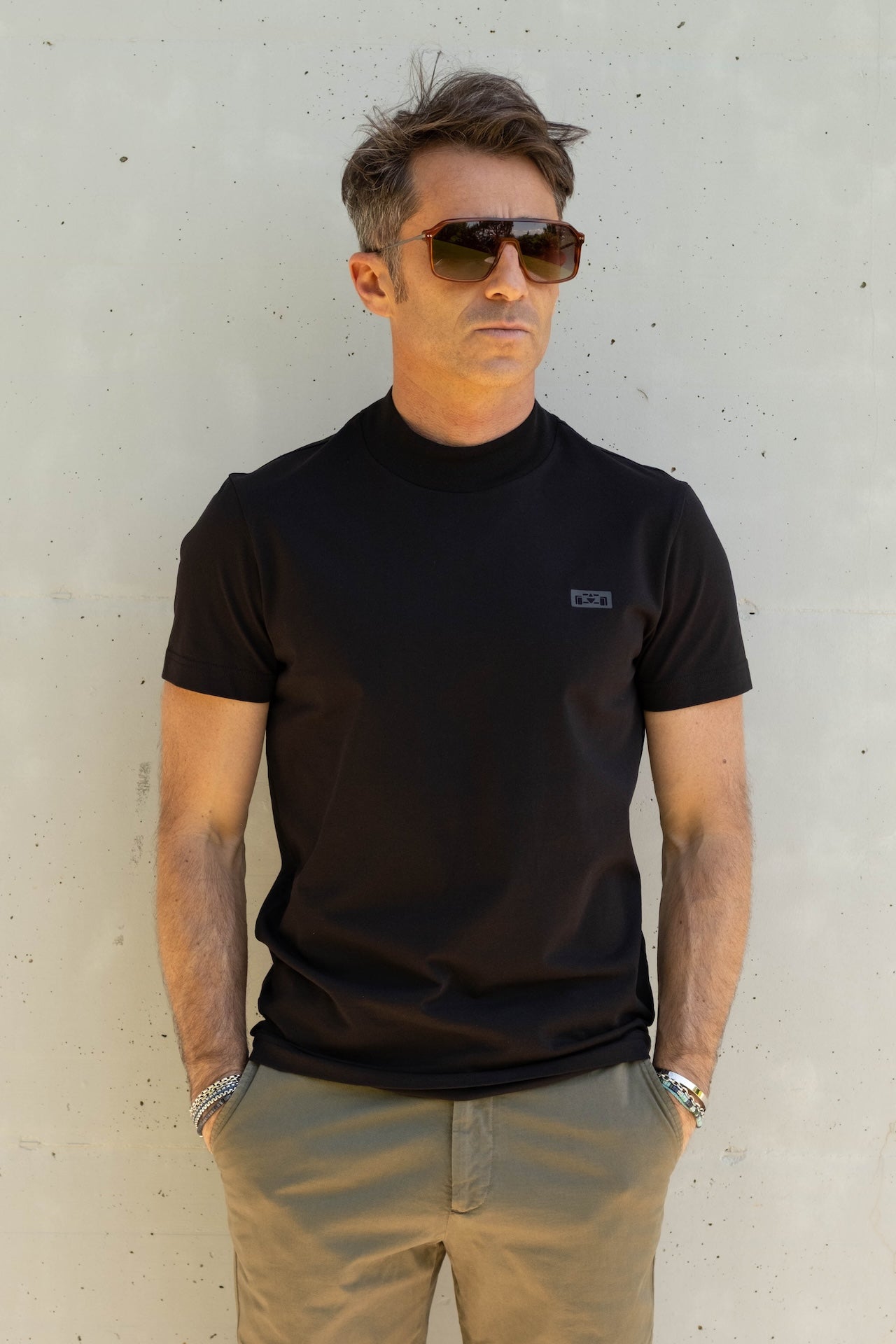 Mock Neck T-shirt - 8JS