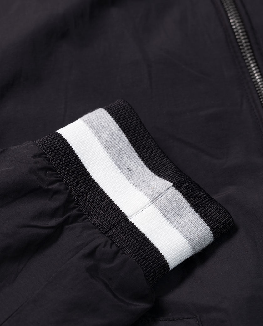 JIM04. BLACK JACKET - 8JS