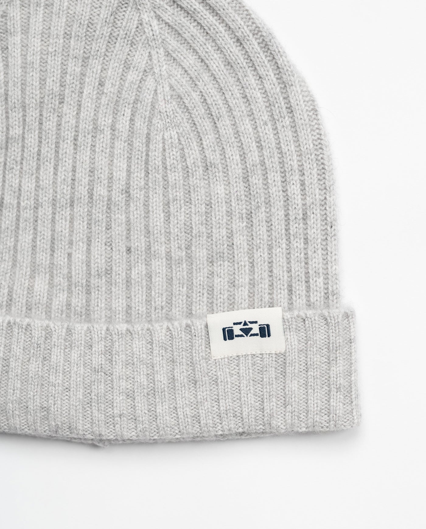 Cashmere Beanie /  Off-While - 8JS